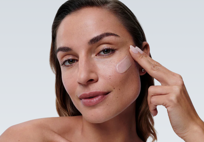 The 8 Best Niacinamide Serums in Canada, Ranked (2026 Clinical Guide)