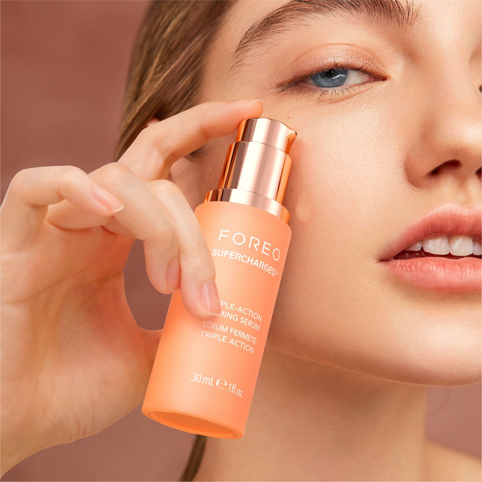 FOREO SUPERCHARGED Triple Action Firming Serum