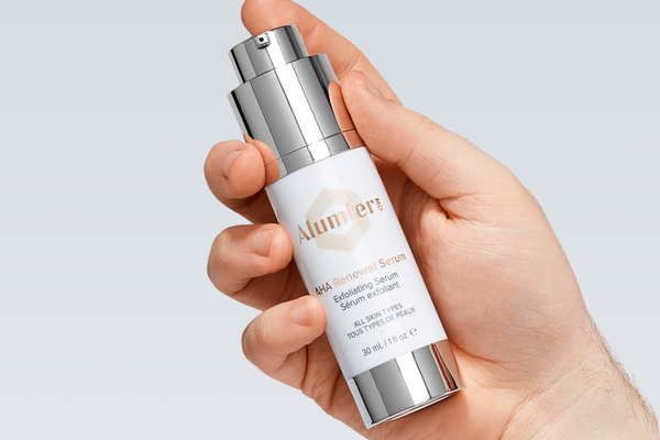 Les 8 meilleurs exfoliants AHA et glycoliques au Canada, classés (Guide clinique 2026)