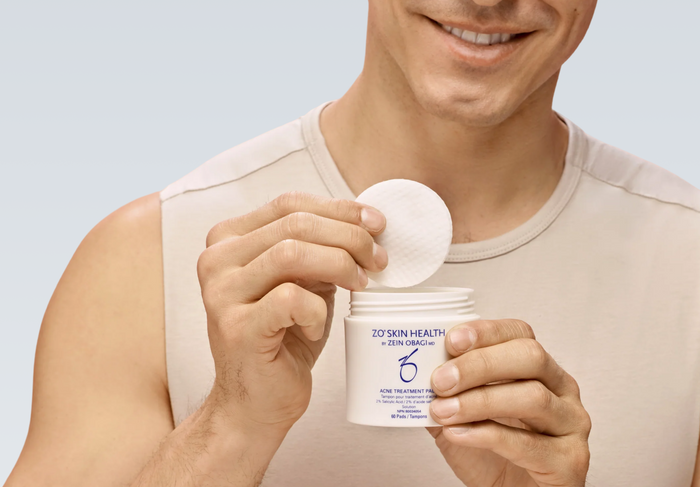 Les 8 meilleurs produits à base d’acide salicylique (BHA) au Canada, classés (Guide clinique 2026)