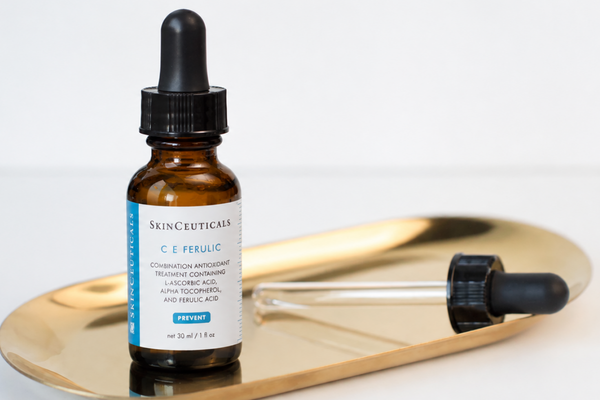 Le guide ultime de SkinCeuticals : philosophie, science et top 8 des produits (2026)