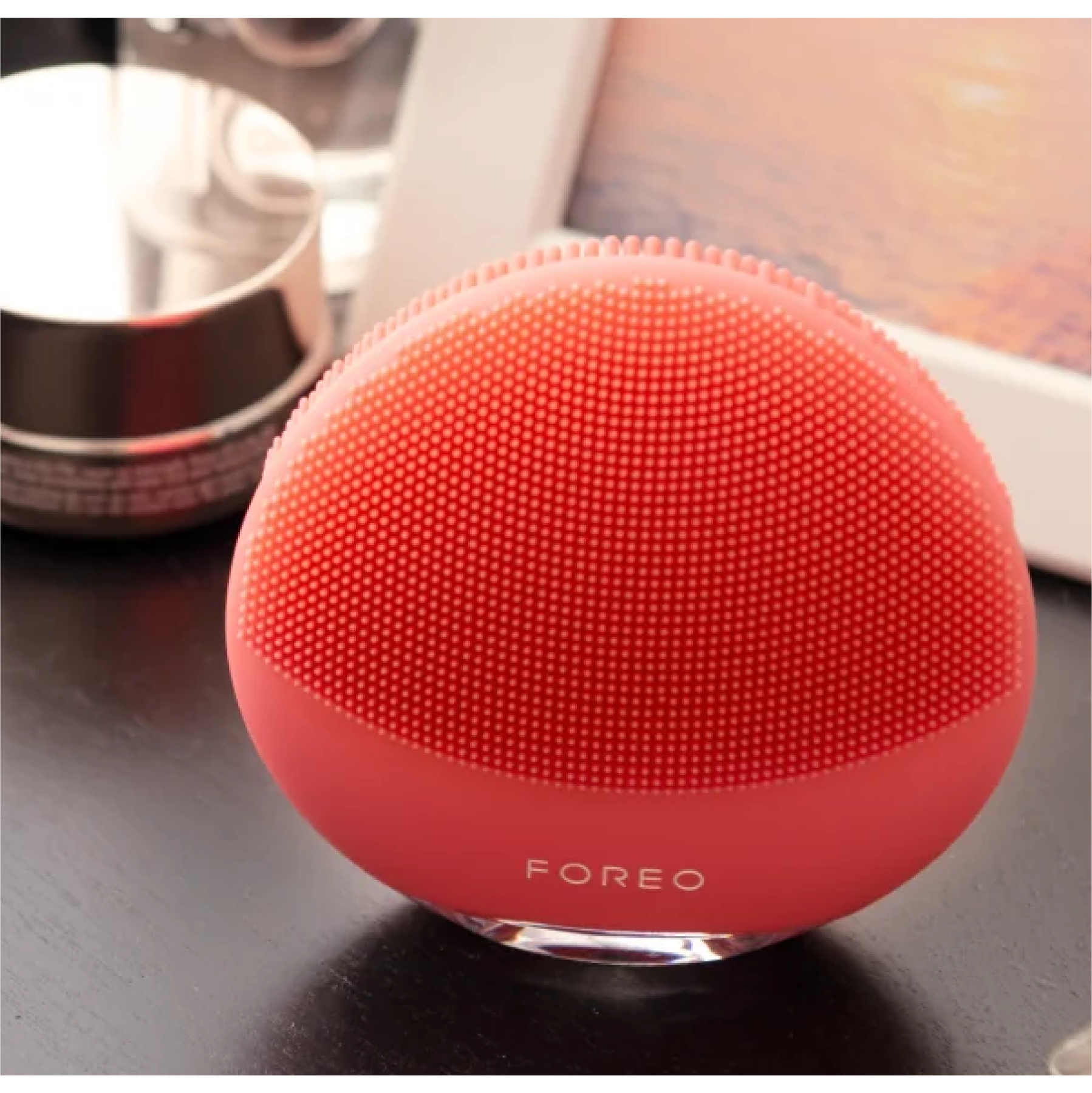 FOREO LUNA 4 Mini Facial Cleansing Massager Coral