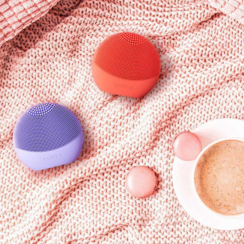 FOREO LUNA Play Plus 2 Appareil de nettoyage et de massage du visage - I Lilac You!