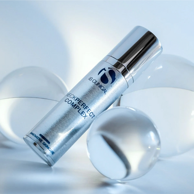 iS Clinical Complexe NeckPerfect