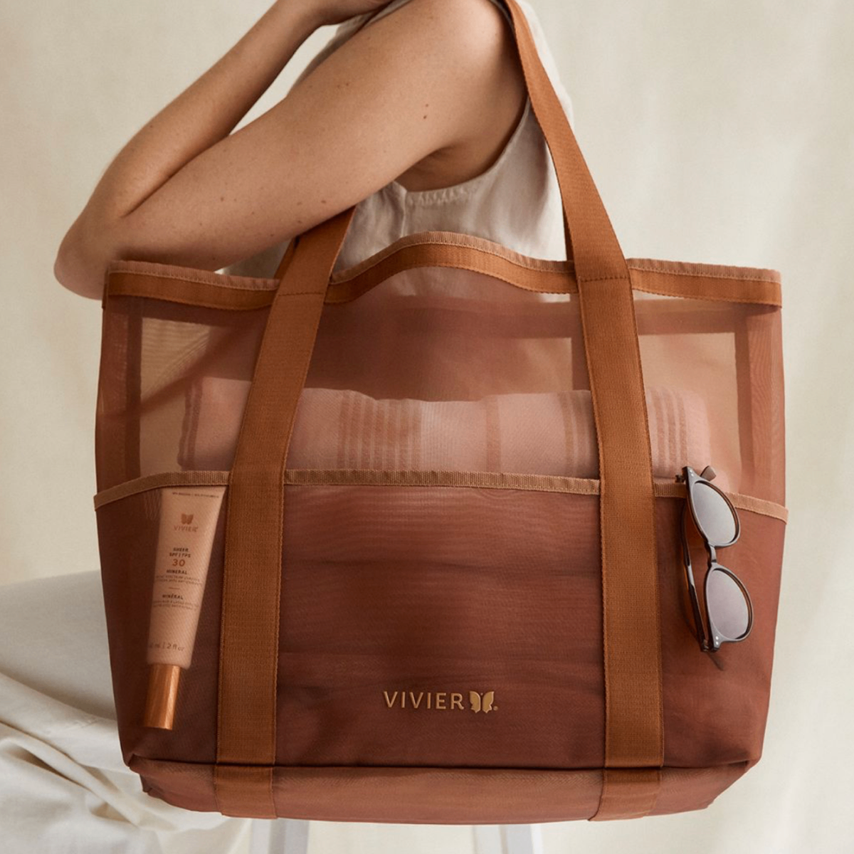 Vivier Beach Tote 2026