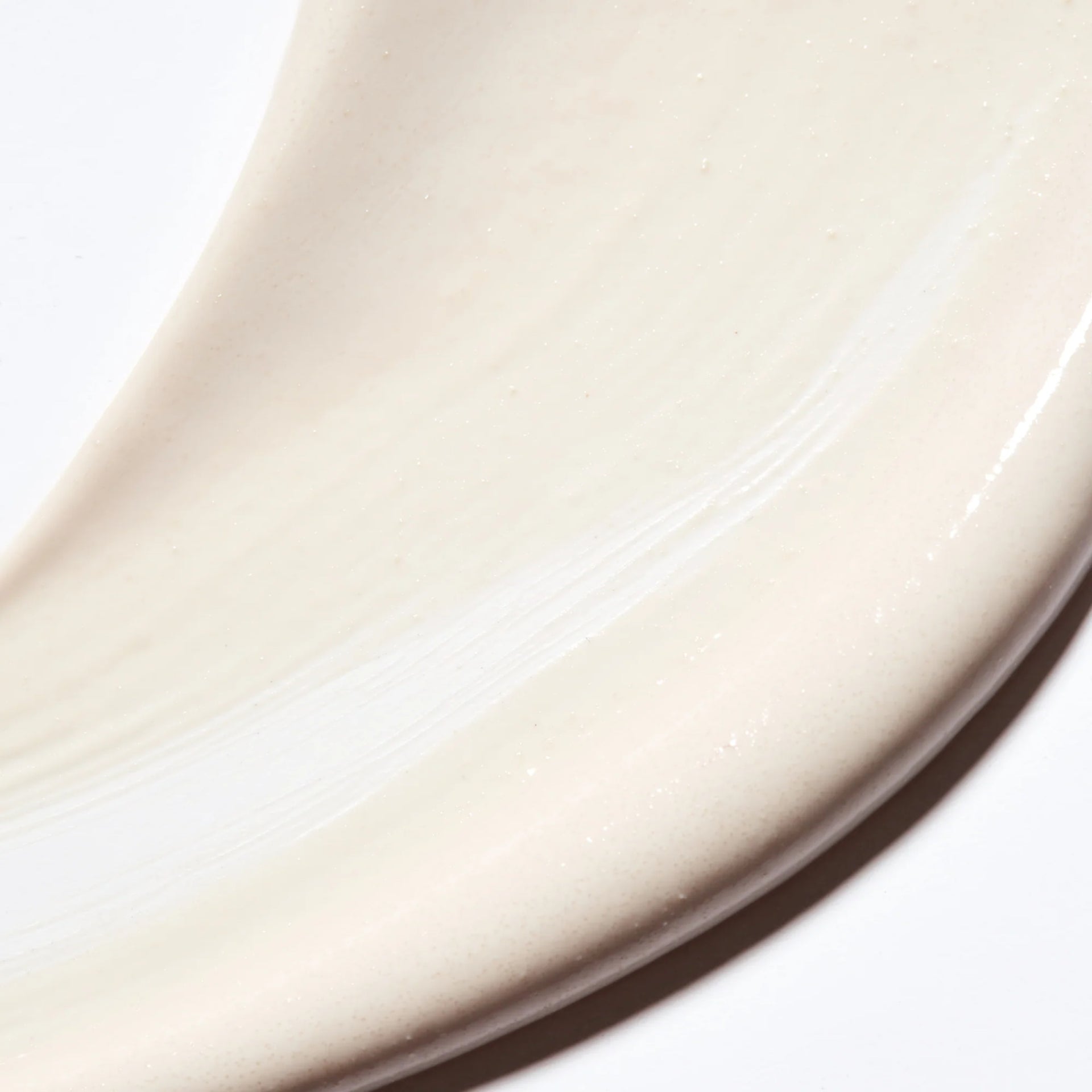 Alumier Clear Shield SPF42 à large spectre, taille de voyage (15 ml)