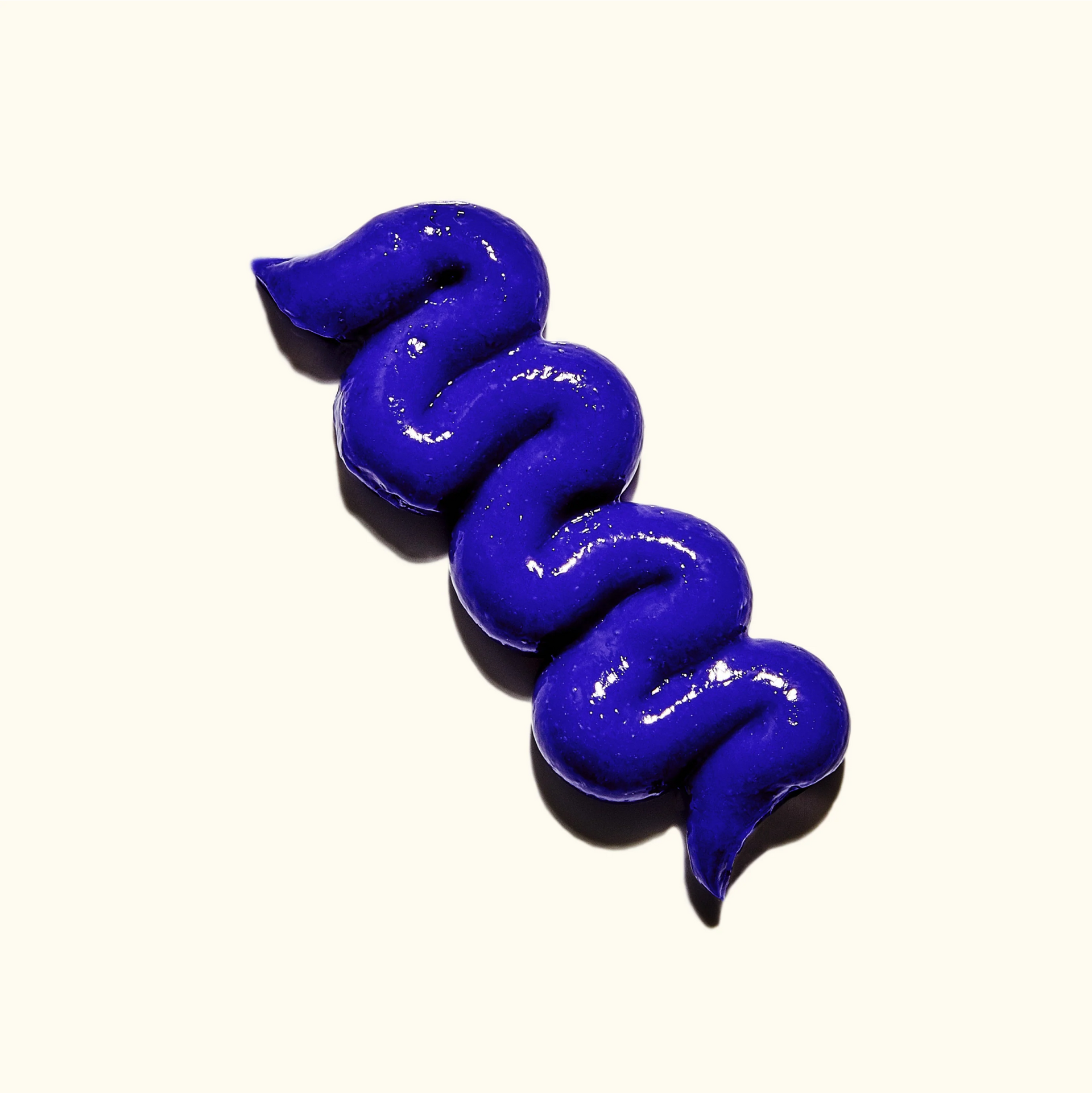 Amika Bust Your Brass Cool Blonde Strength Repair Conditioner