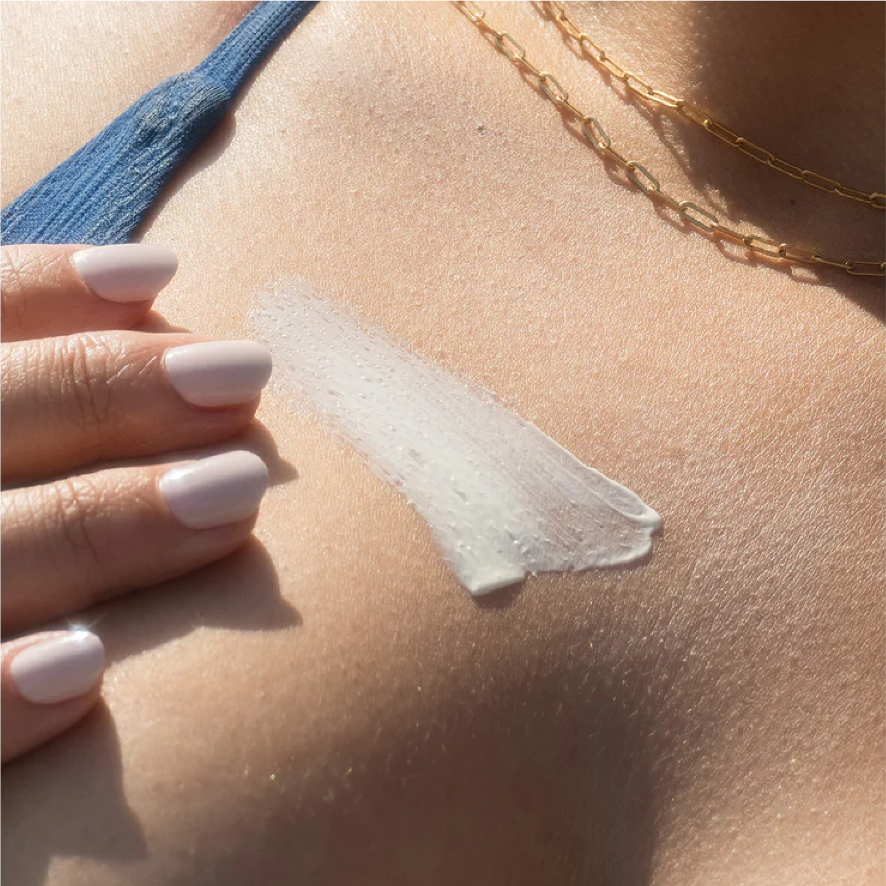 COOLA Dew Good Illuminating Body Melt Lotion