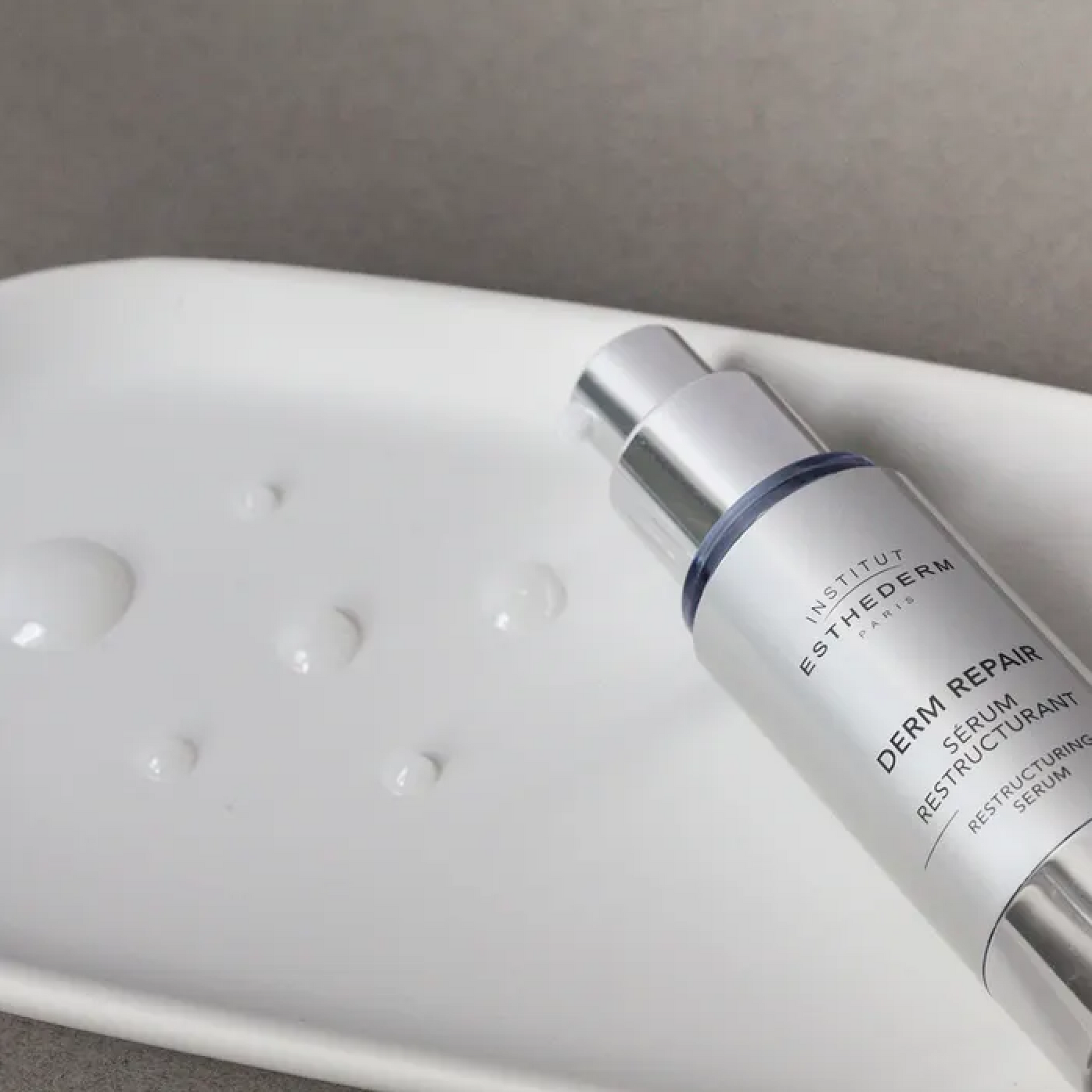Sérum restructurant Esthederm Derm Repair