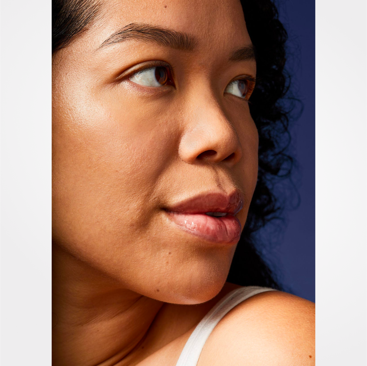 Traitement de raffinage de l’âge intensif pour la peau par ACP