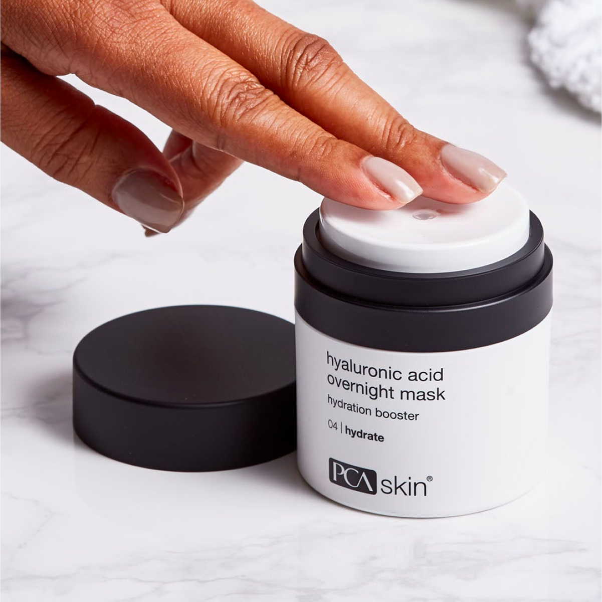 Masque de nuit à l’acide hyaluronique pour la peau PCA