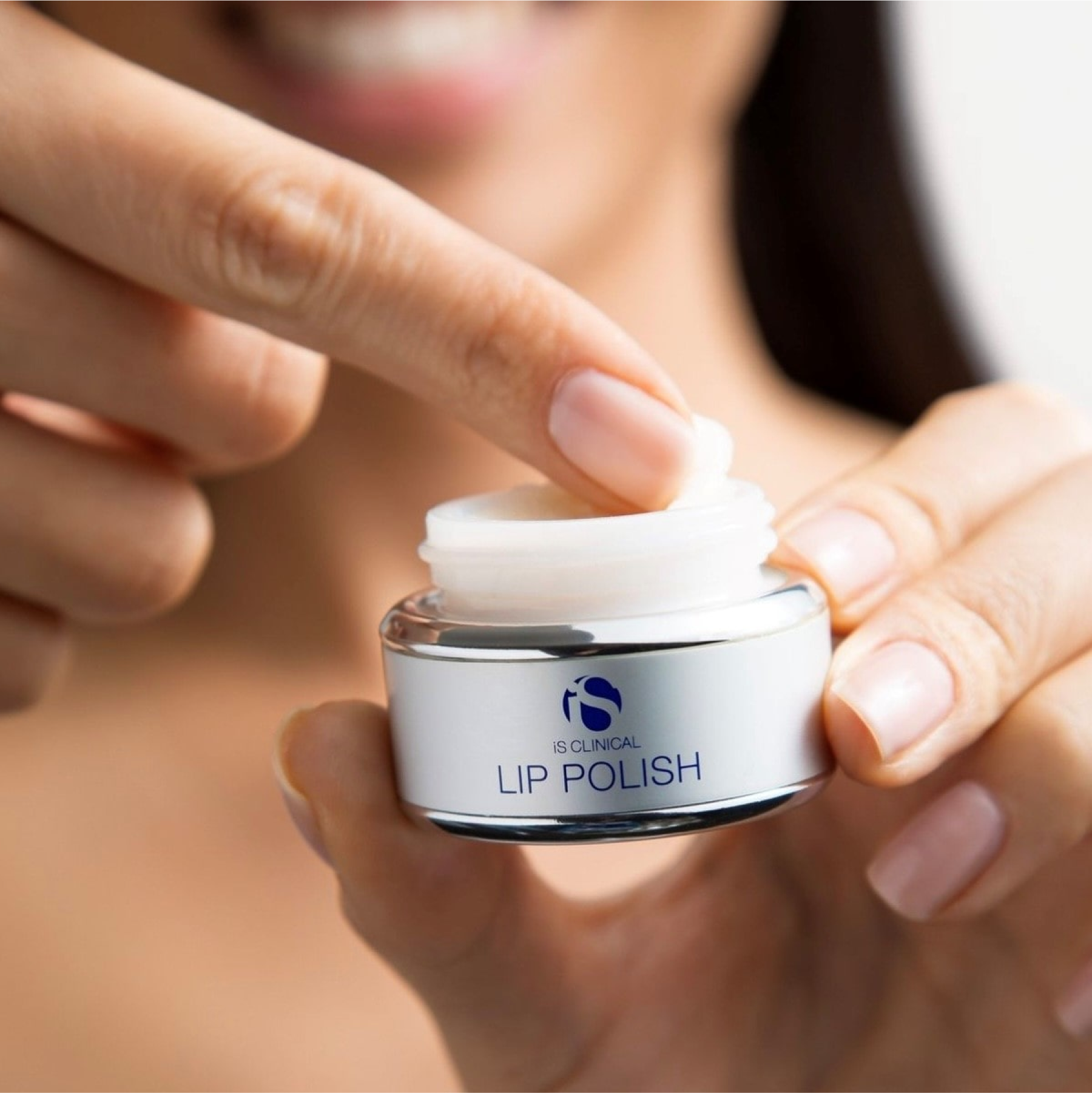 iS Clinical Vernis à lèvres